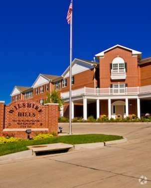 3200 NE Wilshire Dr, Lees Summit, MO 64064