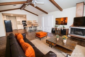 4414 52nd St, Lubbock, TX 79414