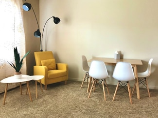 7016 Weimer Rd, Anchorage, AK 99502