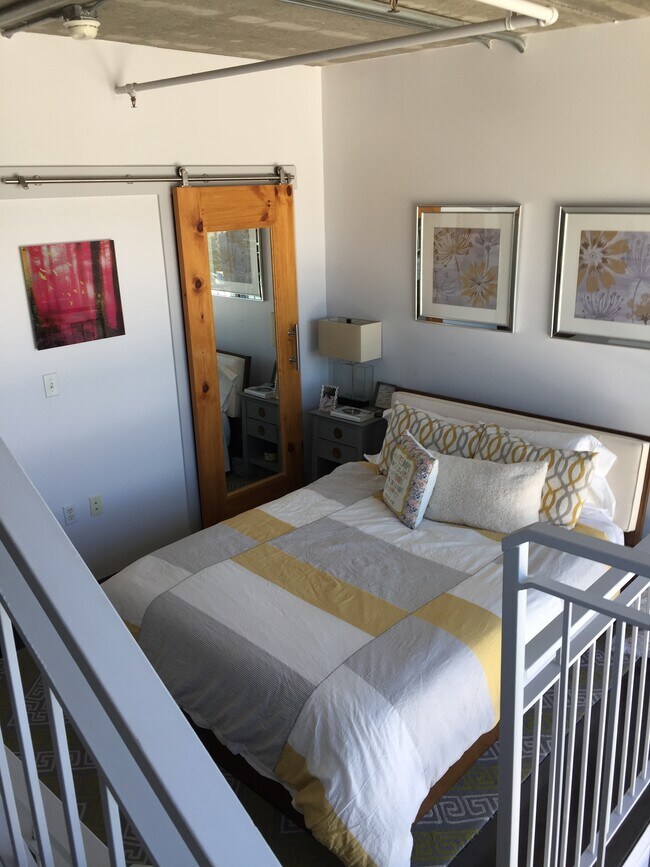 360 W Broadway unit 617, Salt Lake City, UT 84101 - photo 4