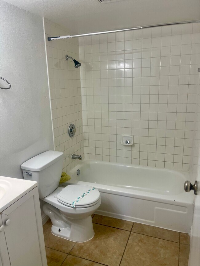 320 Champlin Ave, Henderson, NV 89015 - photo 6