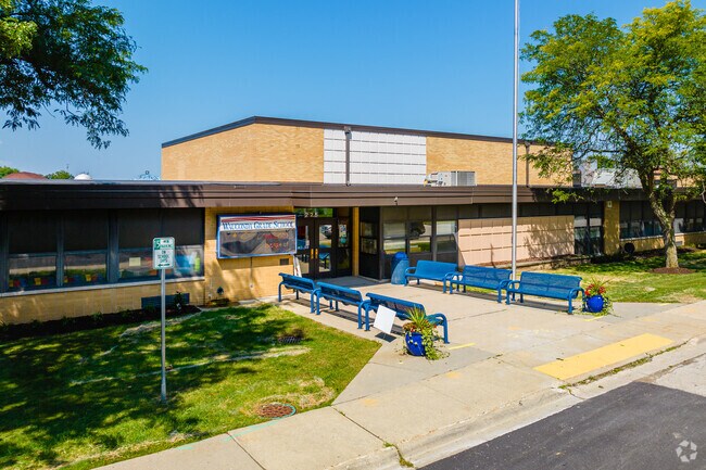 Wauconda Grade School is a well-rated public school serving grades Pre-K and K-5.