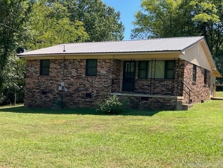 1715 Convent St, Pocahontas, AR 72455