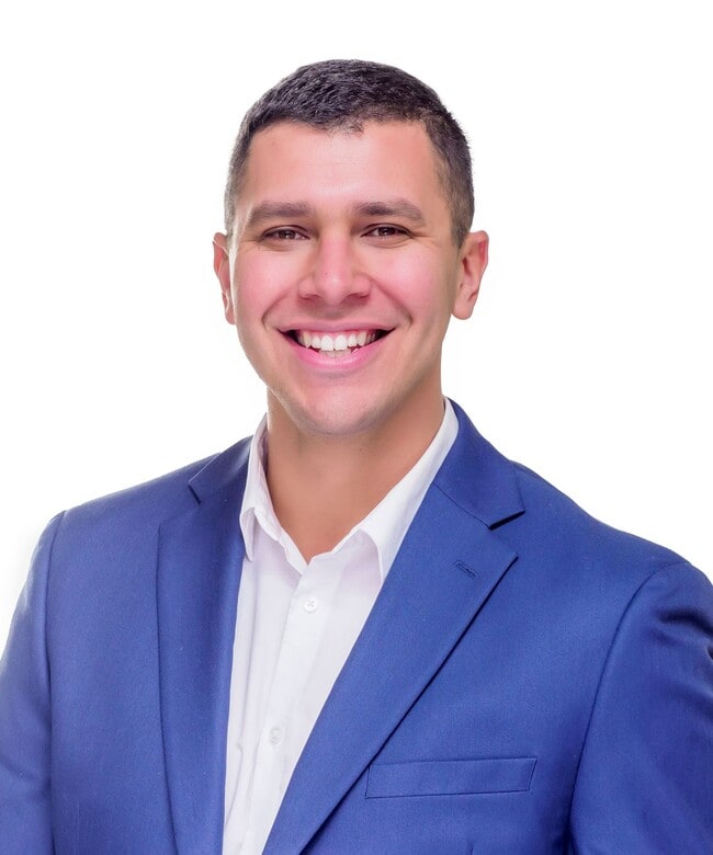 Agent Photo