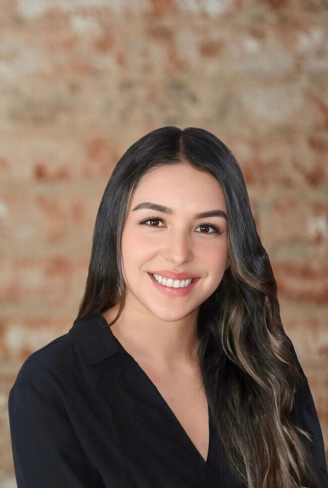 Alondra Alcantar