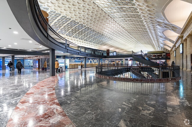 Union Station in NoMa also features a wide variety of retail and dining options.
