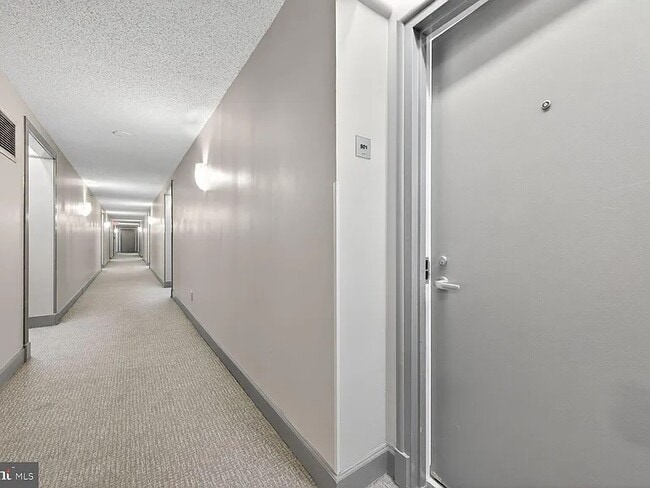 The Chase at Bethesda, Bethesda, MD 20814 - photo 4