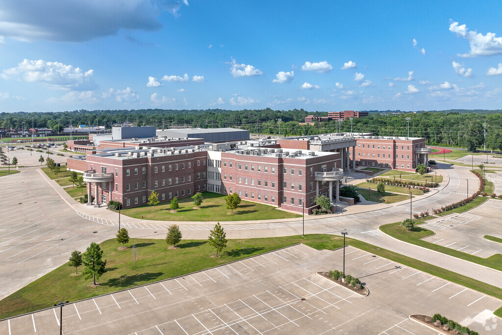 Tyler Legacy High School prepares their students for a grand future in their field of choice.
