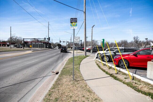 There are several bus stop locations spread throughout Sunflower.