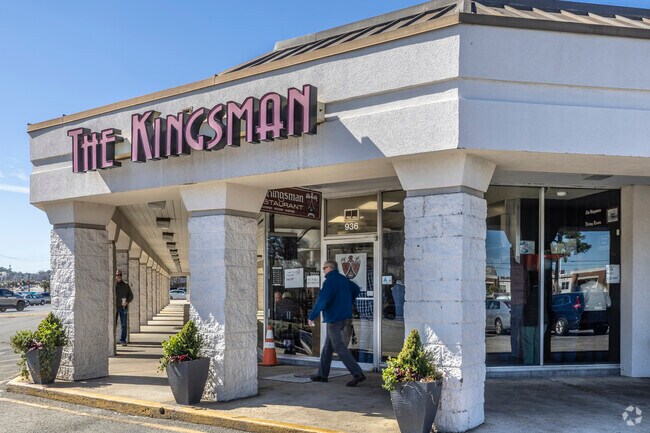 The Kingsman, a beloved Cayce restaurant, is famous for its mouthwatering burgers and steaks.