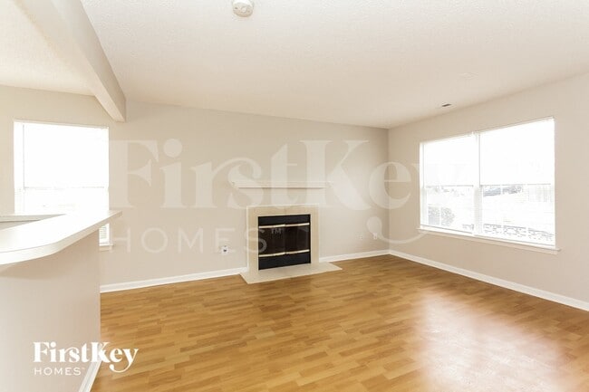 9849 Aviary Hill Way, Charlotte, NC 28214 - photo 4