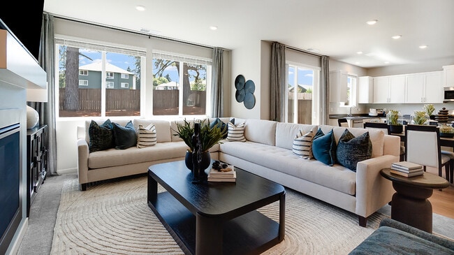 63233 Carly Ln, Bend, OR 97701 - photo 7