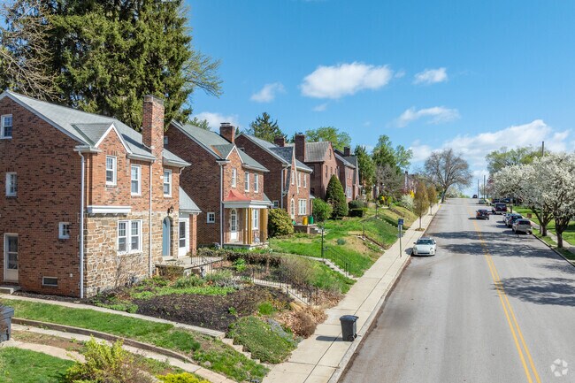 SIngle family homes in The Avenues offer pocket-sized front lawns and street parking.