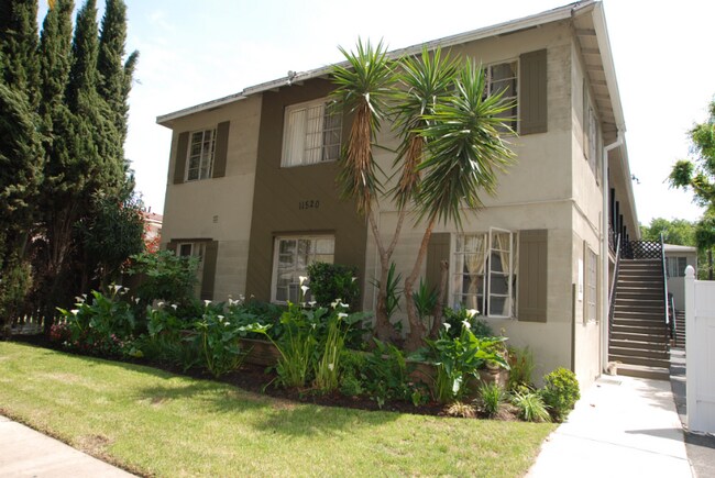 11520 Cumpston St unit 7, Los Angeles, CA 91601 - photo 4