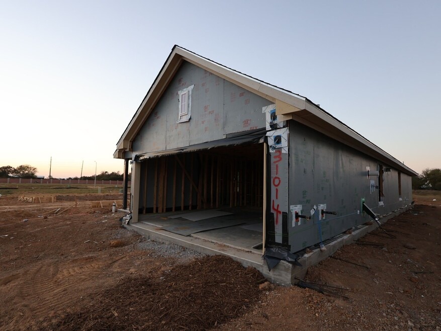 31014 Newcomb Landing Ln, Waller, TX 77484 - photo 1