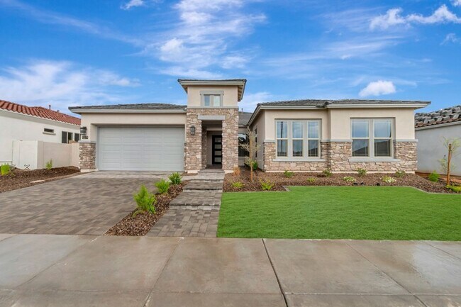 20178 W Luke Ave, Litchfield Park, AZ 85340 - photo 2