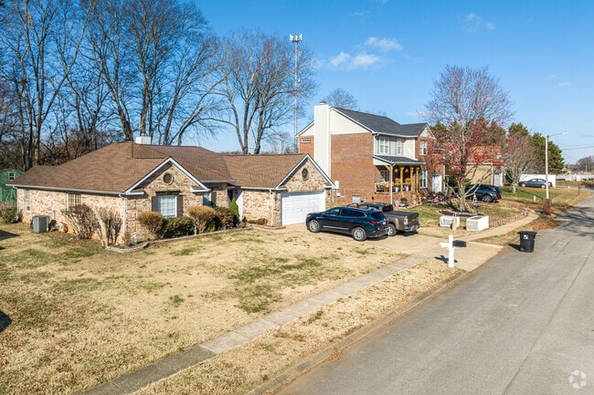 Discover diverse home styles in the quiet rural community of Hopewell.