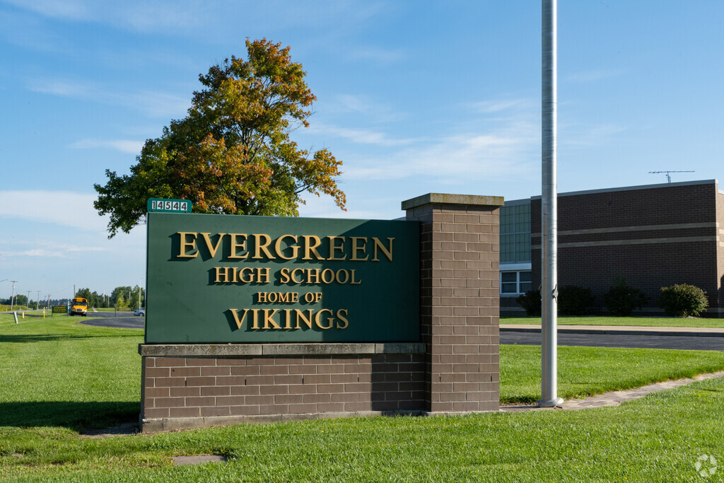 Evergreen High School provides education in the neighborhood of 
Fulton County