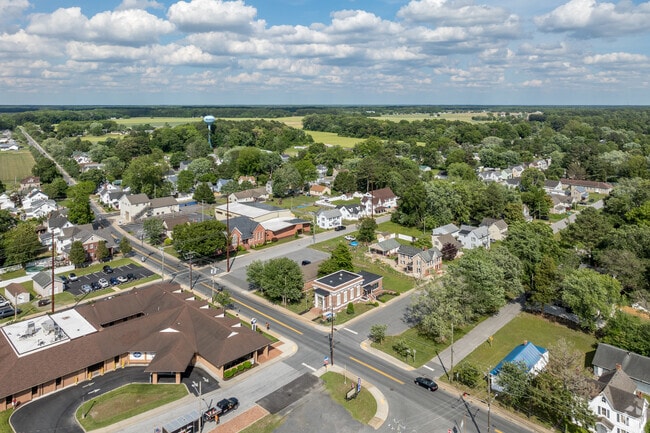 Although mostly rural, Hebron has a small downtown area along Main Street.