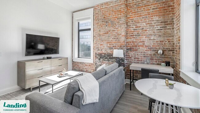 425 20th St S unit 203, Birmingham, AL 35233 - photo 2