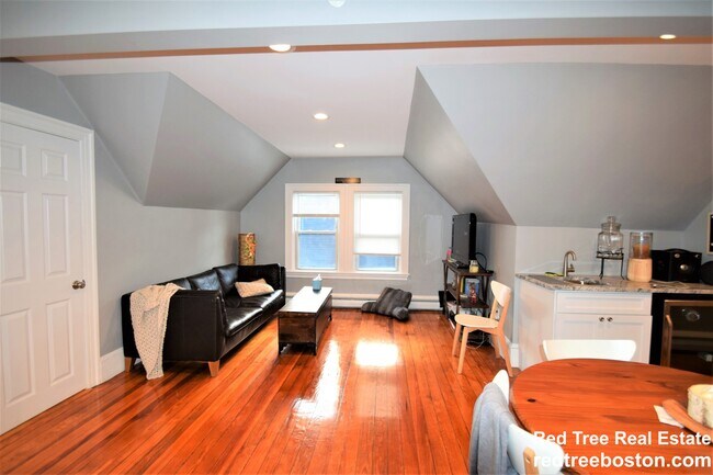 62 Mapleton St unit 3, Boston, MA 02135 - photo 2