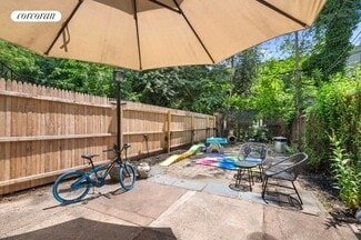 532A Hancock St, Brooklyn, NY 11233