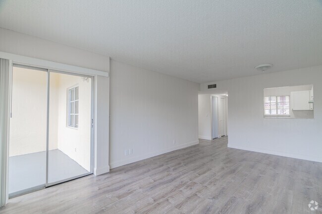 Villas at Palm Beach, West Palm Beach, FL 33415 - photo 7