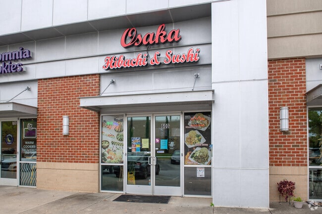 For residents of the Cherokee Heights  District, Osaka Hibachi & Sushi is convenient.