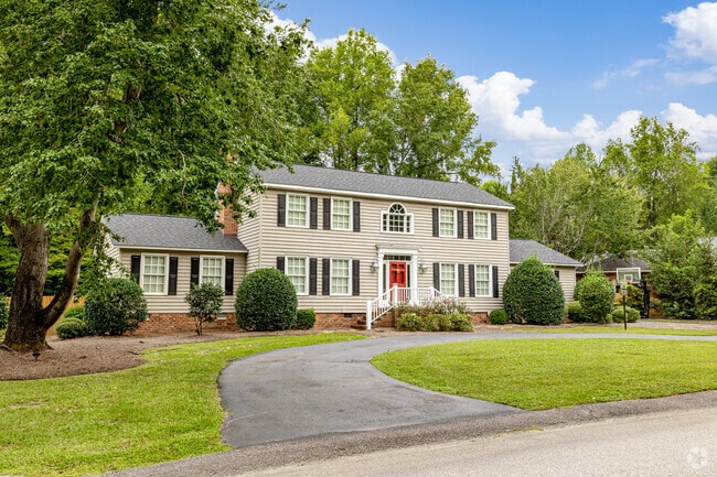 Colonial Revival homes are both popular and rare in Second Mill.