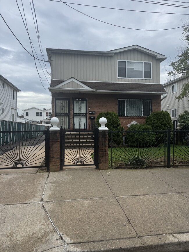 17814 146th Terrace, Jamaica, NY 11434