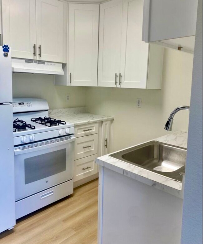 1519 N Mariposa Ave unit 5Z, Los Angeles, CA 90027 - photo 5