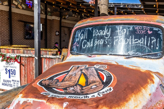 JJ's Grill is a great place to take friends & family. They have a huge patio for outside eating.