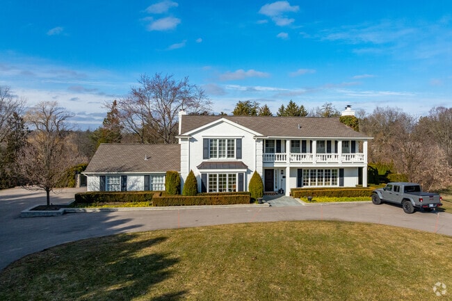 There is a wide array of architectural styles found in Bloomfield Hills.