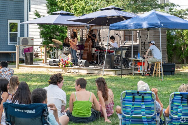The Manning Street Music Festival in Bay Spring features bands and fun for everyone.
