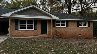 1040 Pair Rd SW, Marietta, GA 30060