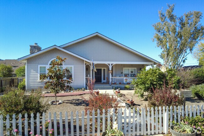 Los Alamos is a great community for those who enjoy the slow paced life.