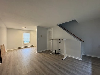 259 Main St S Unit 4, Woodbury, CT 06798