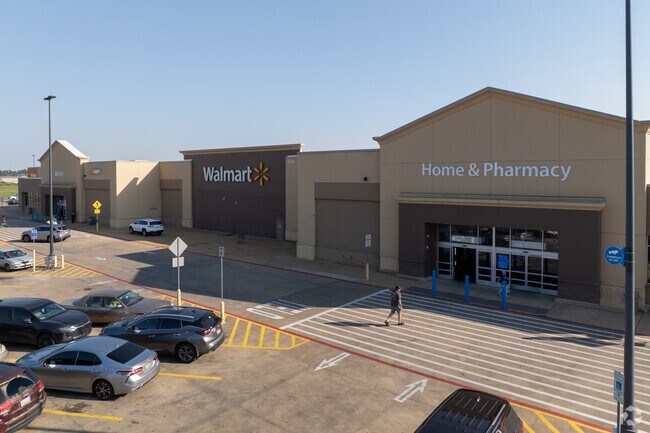Walmart in Grundy Cooper, Alexandria, is a go-to destination for grocery and household needs.