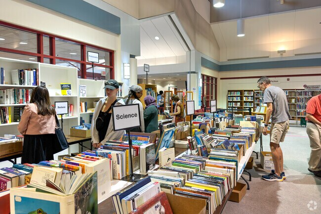 George Mason Regional Library hosts a fall book sale and events.