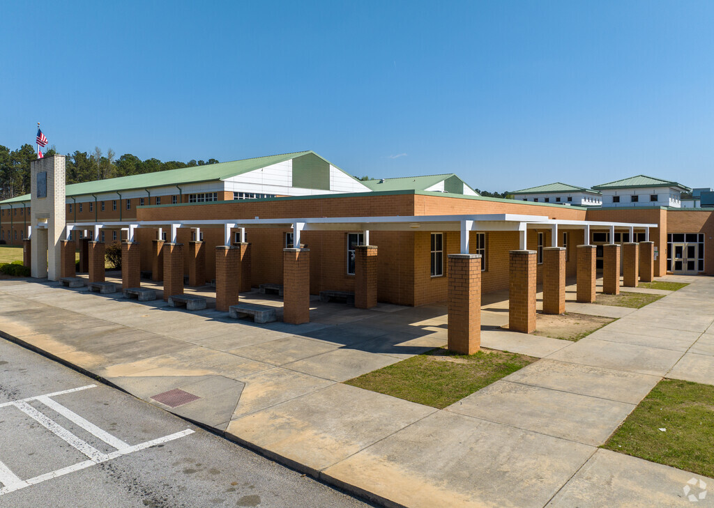 Morrow Middle School is located at 5934 Trammell Rd, Morrow, GA 30260.