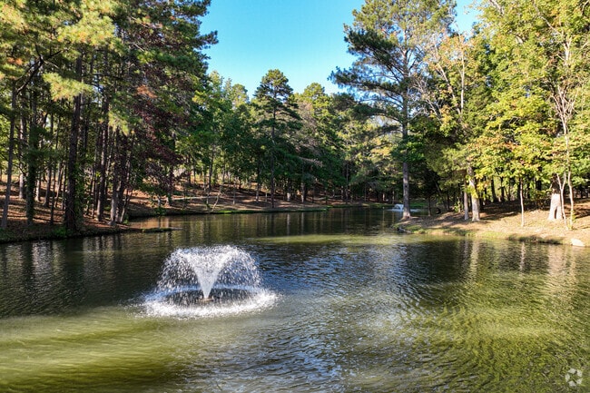 Take a stroll down the paths next to the cool pond in Lenoir City Park.