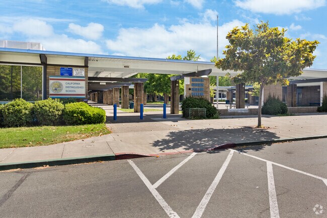 Rincon Valley Middle School offers a solid education to students in nearby neighborhoods.