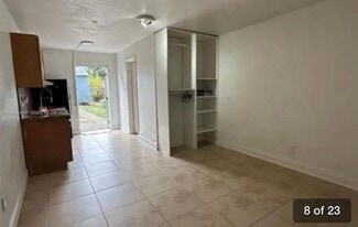 48 SW 11th St, Dania Beach, FL 33004