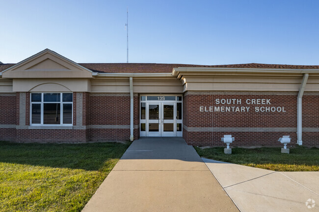 South Creek Elementary School in Indianapolis is quick commute.