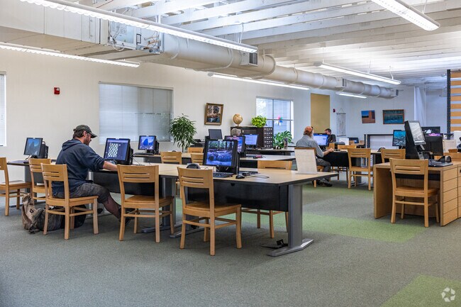 Albany Public Library in Santiam, OR has a great selection of books and a computer center.