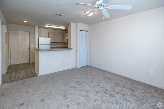 Madison Manor, Jacksonville, FL 32216 - photo 5