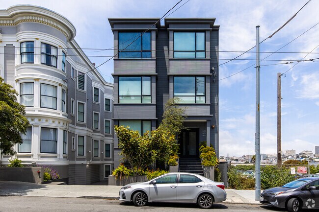 Alamo Square also includes some modern homes.
