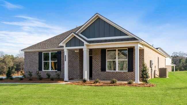 497 Golden Oaks Cir, Dothan, AL 36301 - photo 2