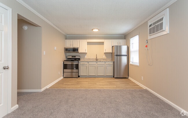 Flats on Main, Oxford, AL 36203 - photo 2