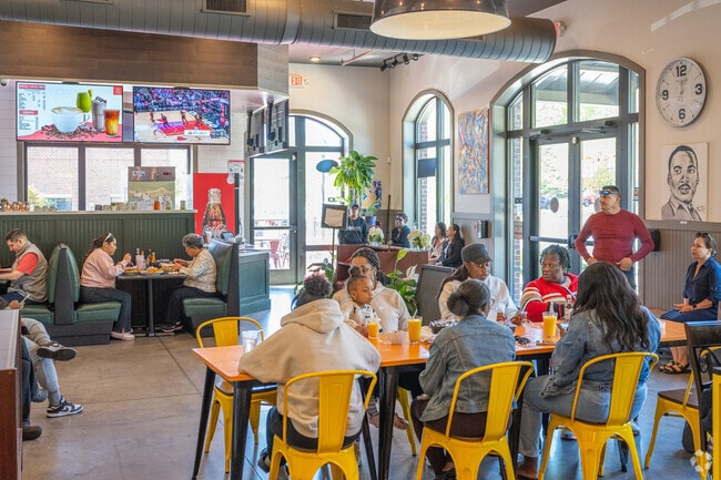 The Peachtree Café is one of the hottest breakfast and brunch restaurants in Lawrenceville.